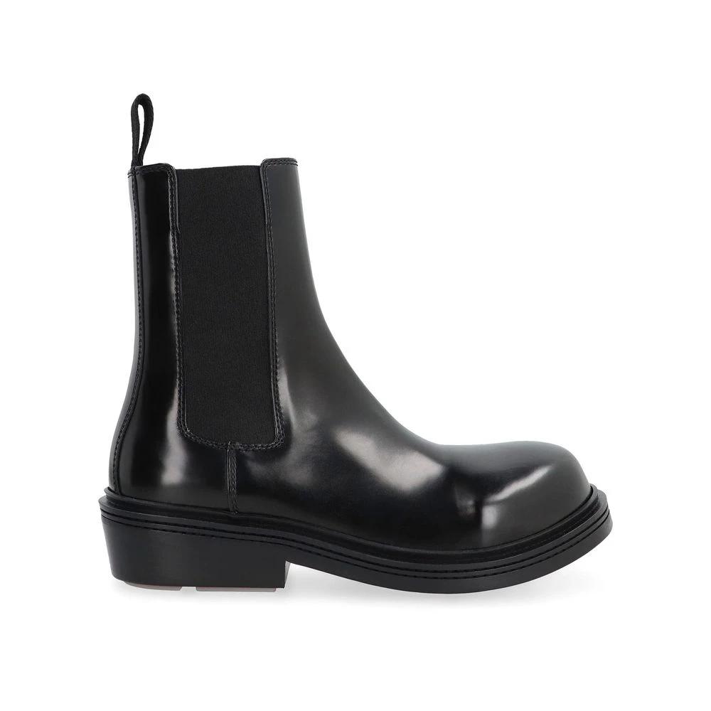 Bottega Veneta Black Calfskin Chelsea Boots by Bottega Veneta