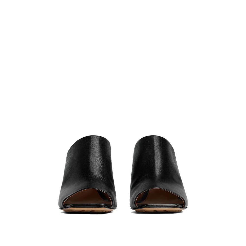 Mules Bottega Veneta en cuir d'agneau noir