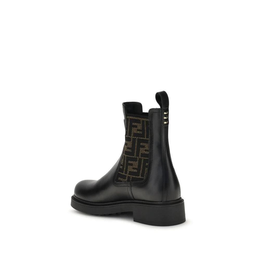 Bottines Fendi Bos Taurus en cuir de veau noir