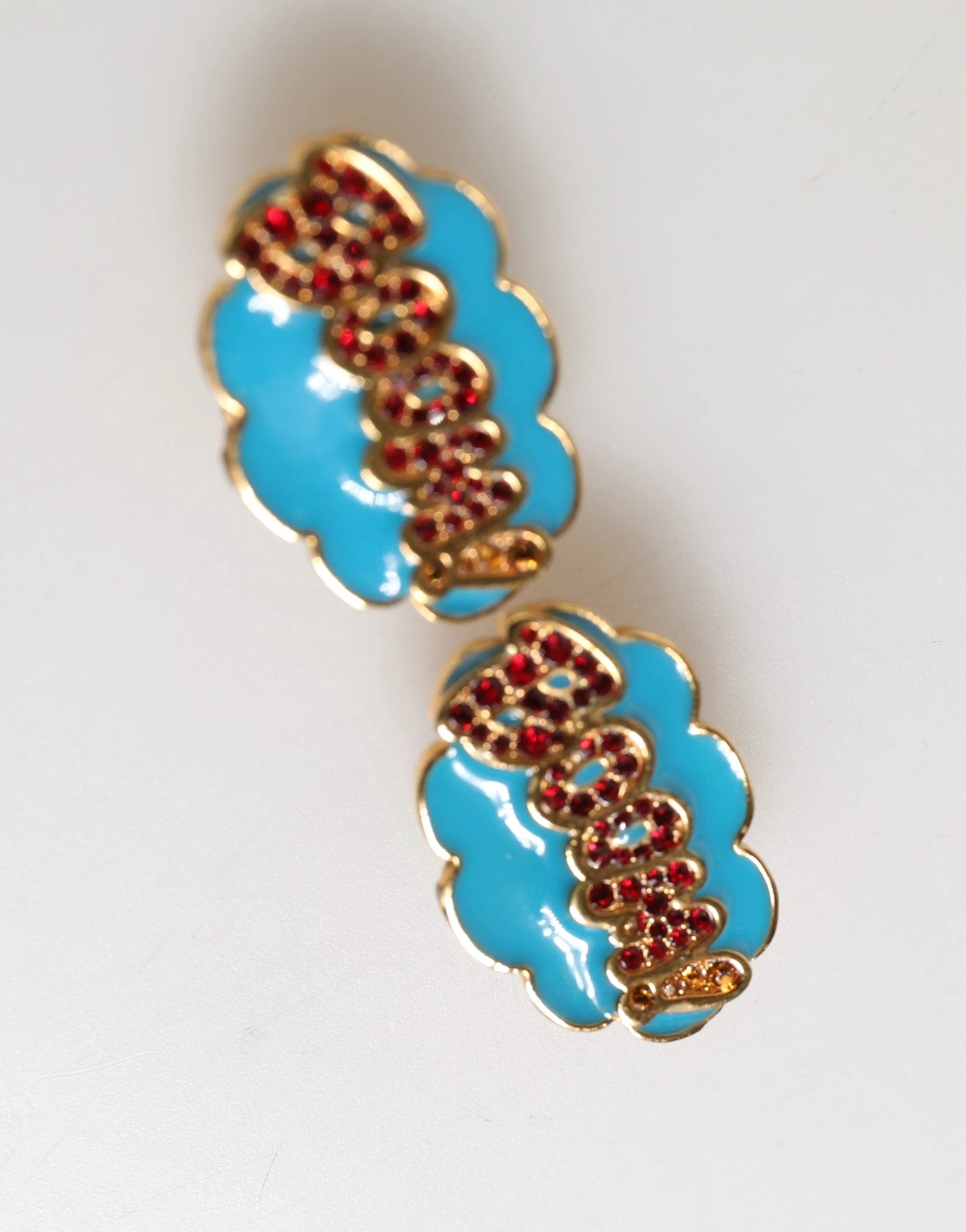 Dolce &amp; Gabbana Boucles d'oreilles à clip BOOM en laiton doré et cristal, motif dessin animé, pour femme