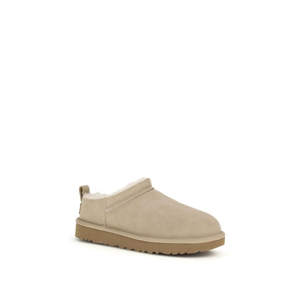 UGG Beige Calf Leather Bos Taurus Ankle Boots