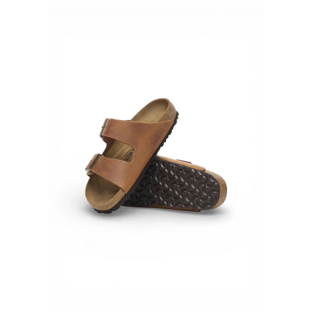 Sandales plates Birkenstock en cuir marron