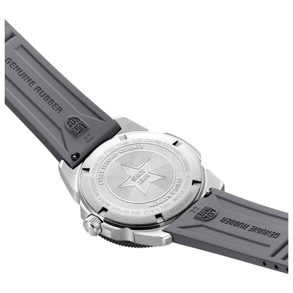 Montre de sport Luminox en caoutchouc gris