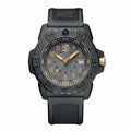 Montre de sport Luminox en caoutchouc noir