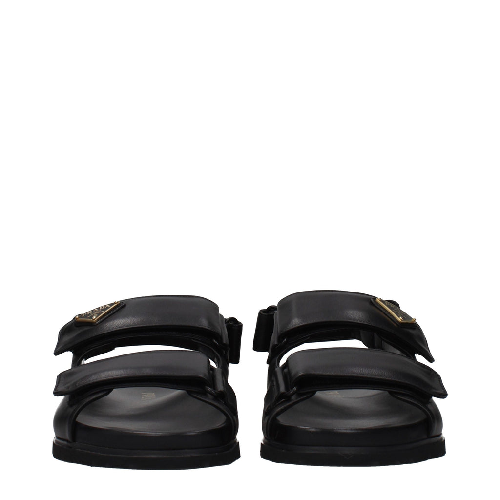 Sandales Prada en cuir noir