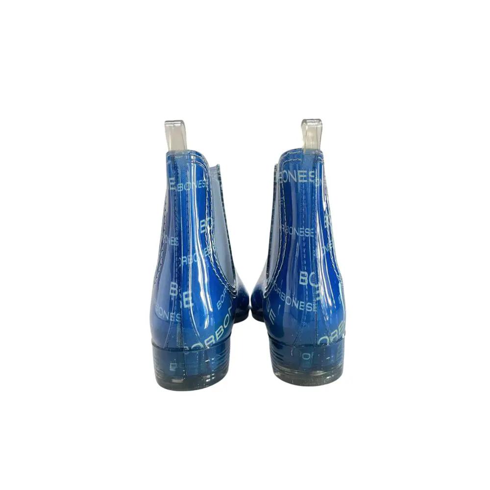 Bottes pour femmes en bleu borosilicate et autres matières