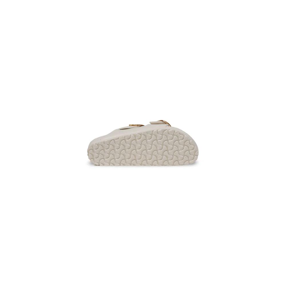 Pantoufles Birkenstock blanches en mousse EVA