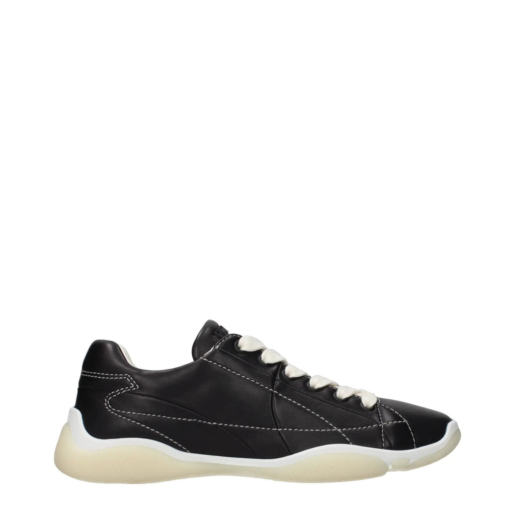 Baskets Prada en cuir noir