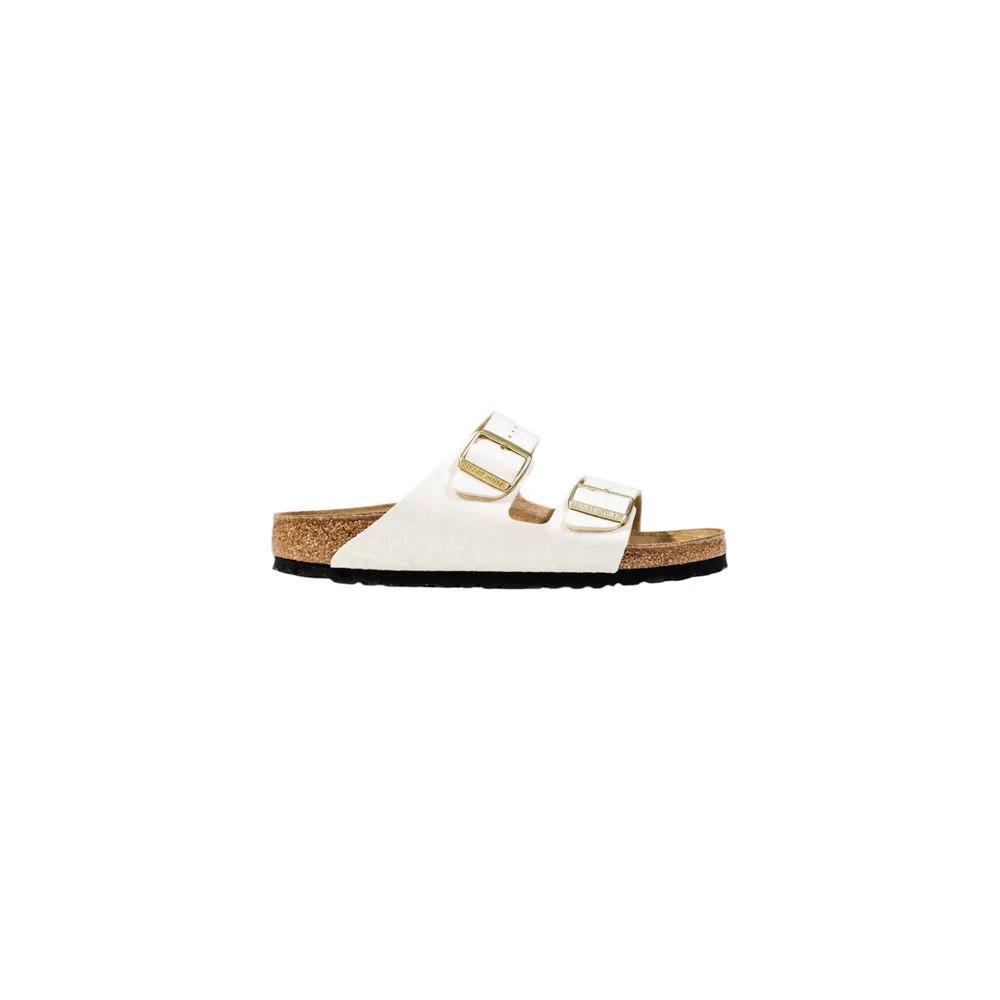 Sandales plates Birkenstock en similicuir beige