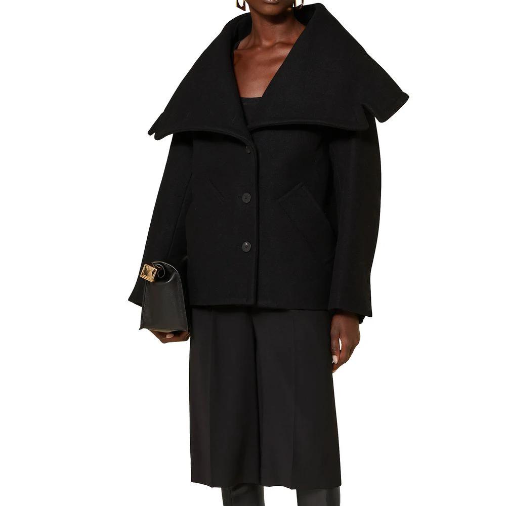 Manteau Jacquemus en Laine Vierge Noire