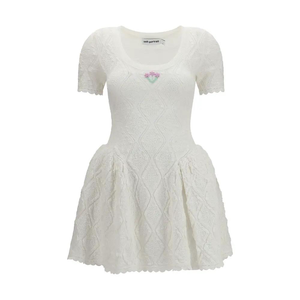 Mini-robe femme en maille ajourée – Self-Portrait, broderies florales, évasée, PÉ26