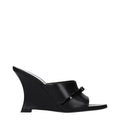 Sandales compensées en cuir noir Versace
