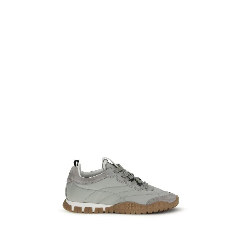 Baskets de sport Miu Miu grises en polyamide recyclé