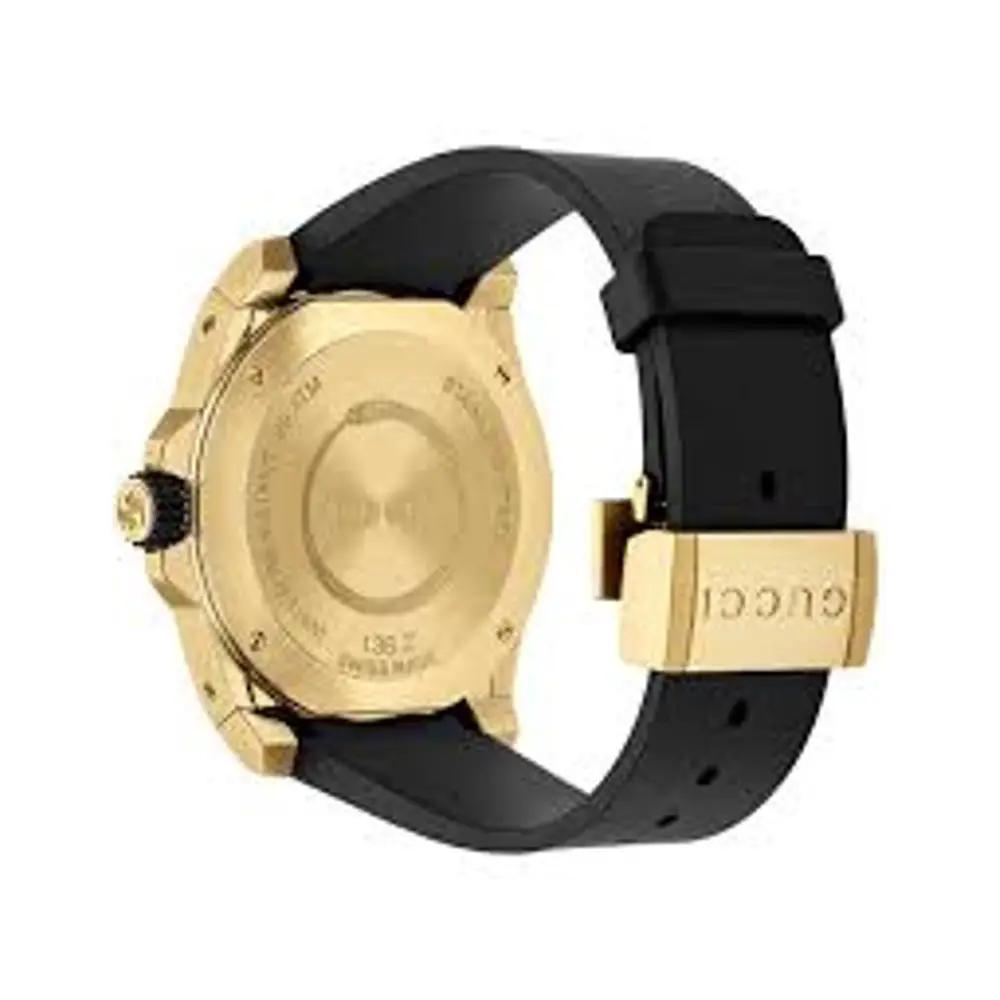 Montre Sport Gucci en caoutchouc noir