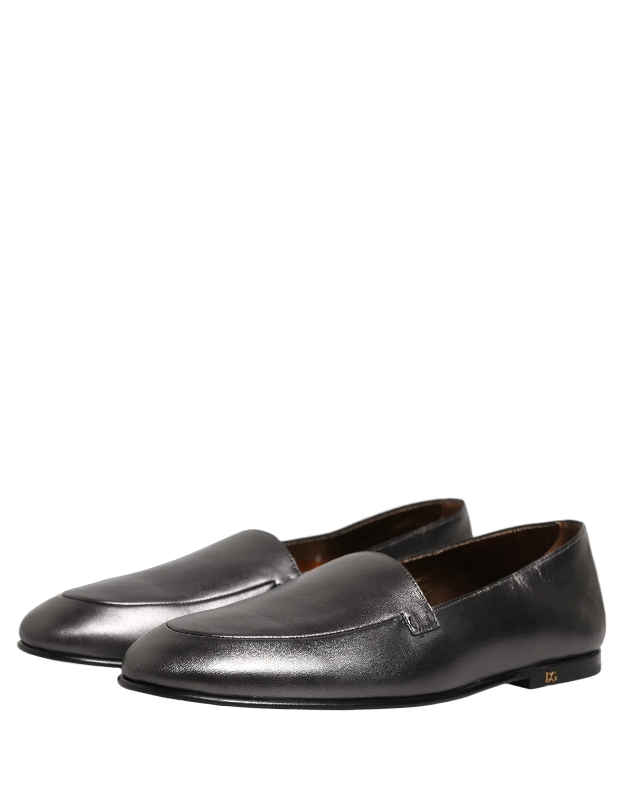 Chaussures Mocassins Dolce & Gabbana en Cuir Argenté à Logo DG à Enfiler
