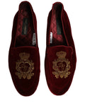 Chaussures mocassins Dolce & Gabbana en velours marron avec broderie couronne