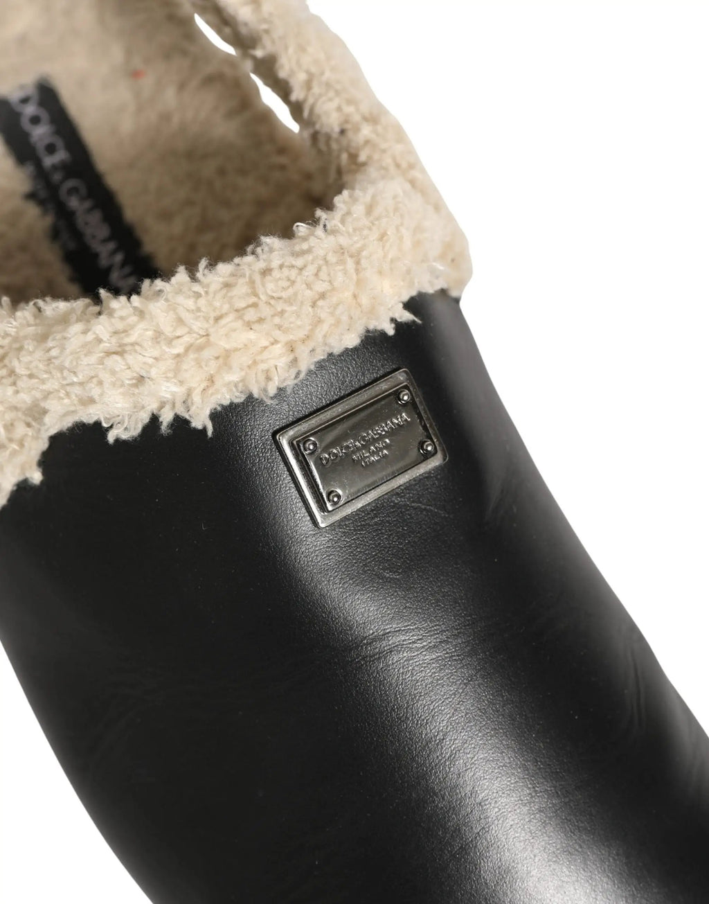 Chaussons sandales Dolce & Gabbana en peau de mouton et fourrure beiges et noirs