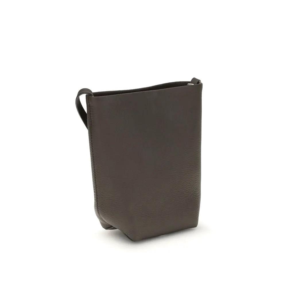 Sac bandoulière Bos Taurus en cuir de veau marron de The Row