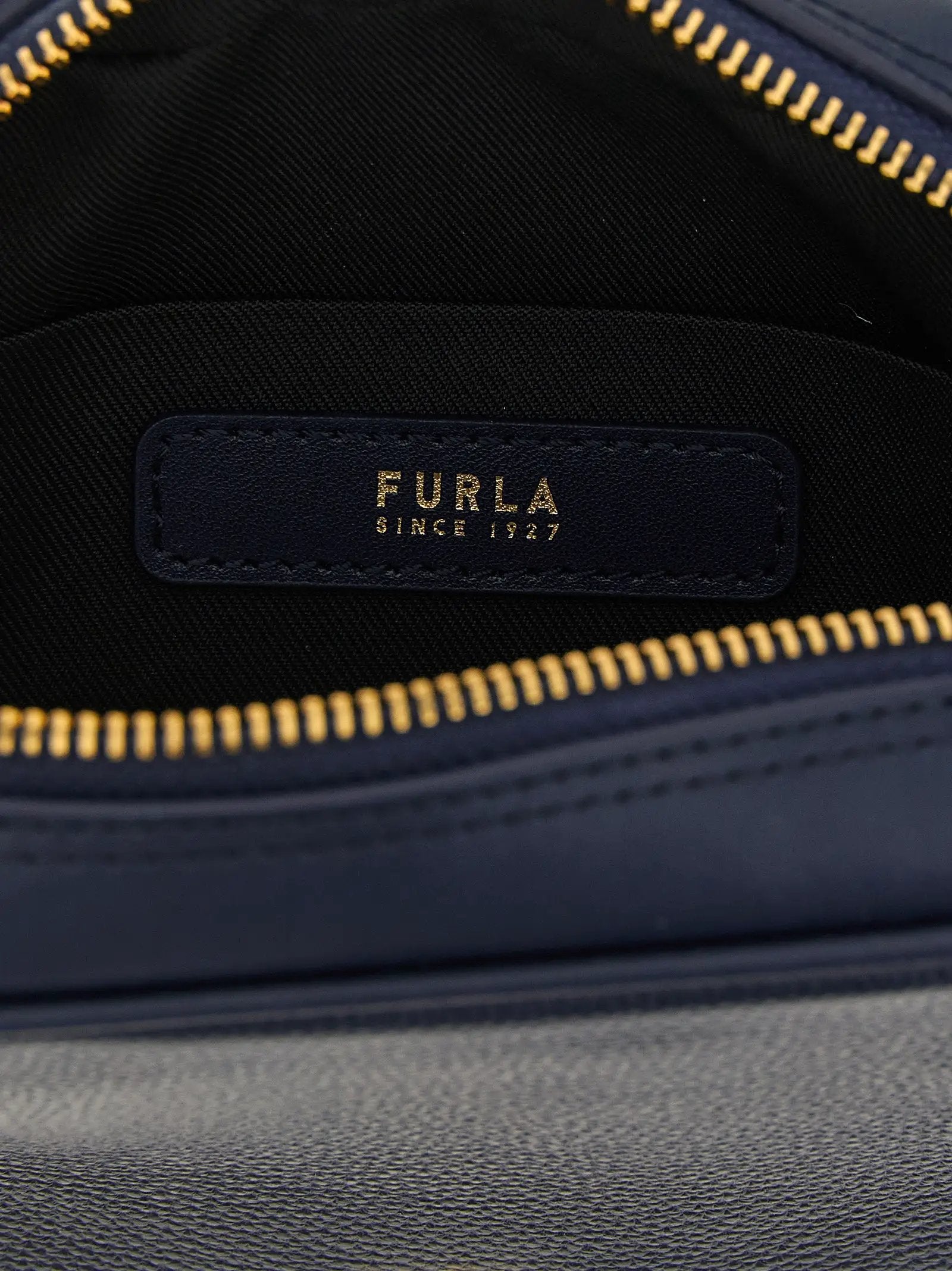 Sac à main Furla en cuir de veau bleu