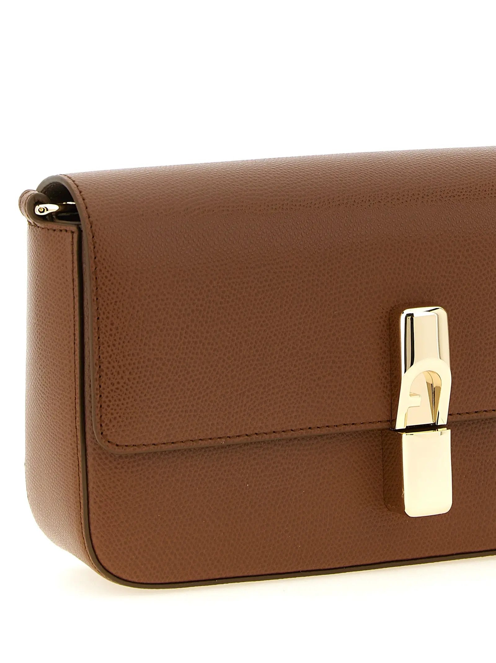 Sac bandoulière Furla en cuir de veau marron