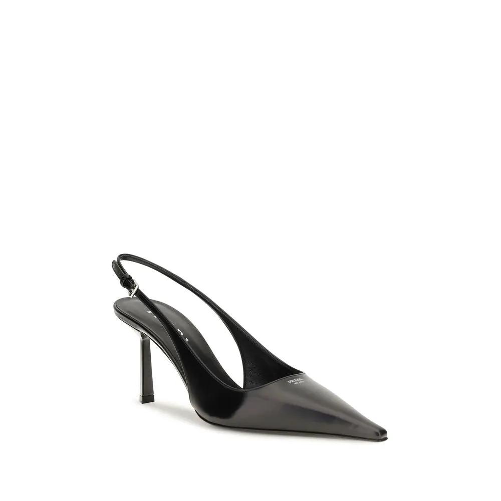 Escarpins Prada Bos Taurus en cuir de veau noir à talons hauts
