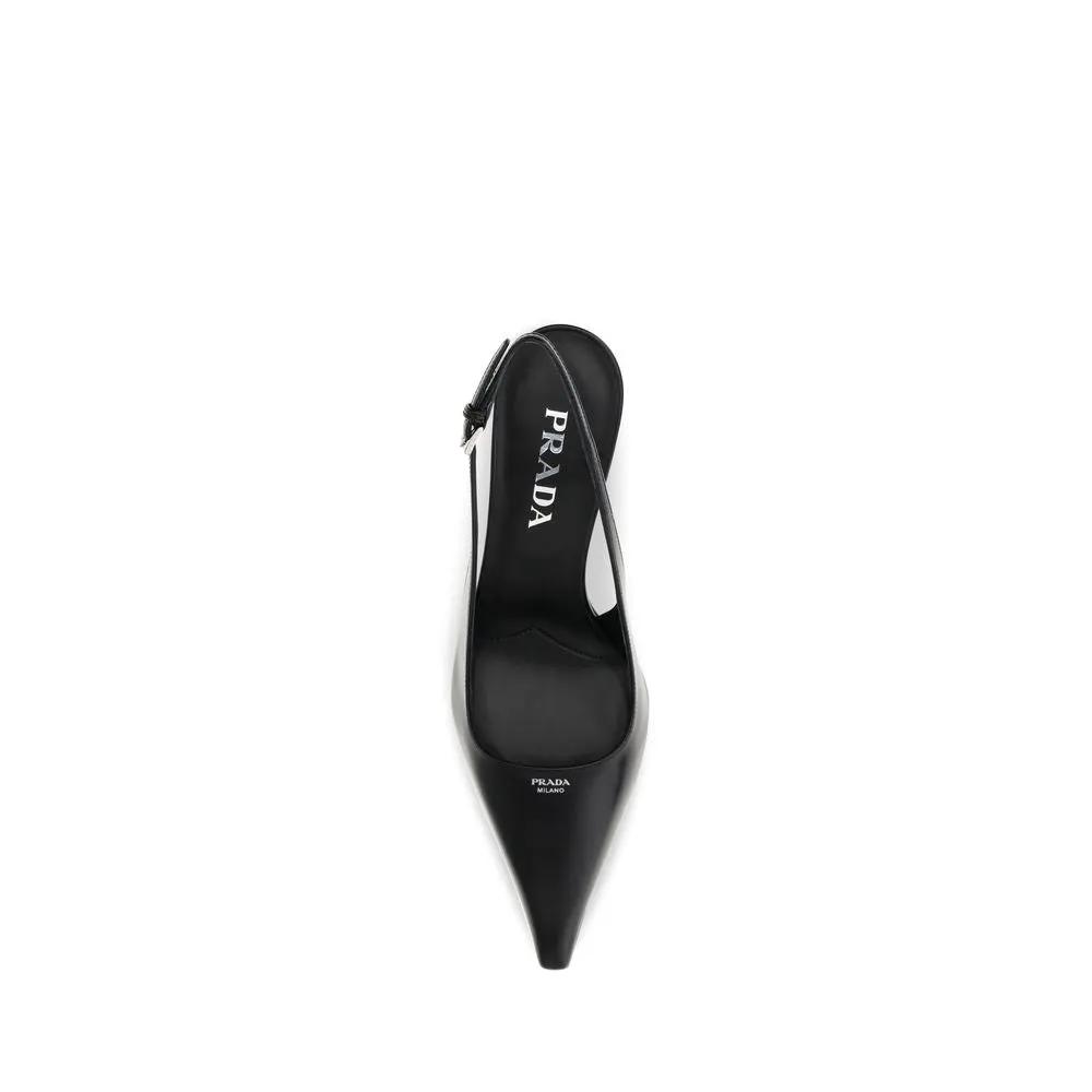 Escarpins Prada Bos Taurus en cuir de veau noir à talons hauts