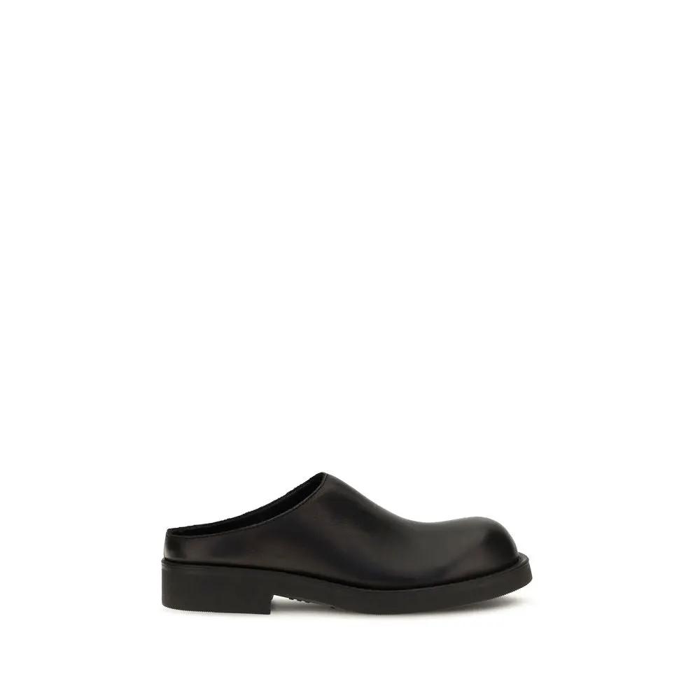 MM6 Black Calf Leather Bos Taurus Mules