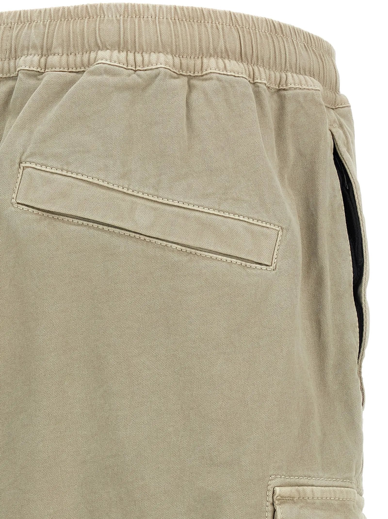 Pantalon cargo Stone Island en coton beige