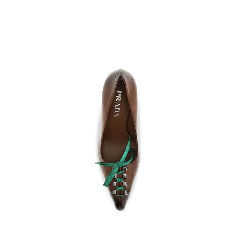 Prada Lacets en cuir de veau marron Bos Taurus