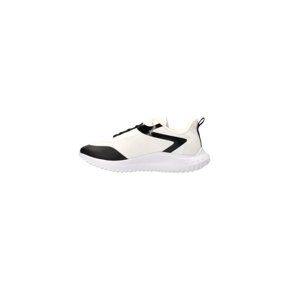 Baskets athlétiques Calvin Klein Jeans en polyester recyclé noir et blanc