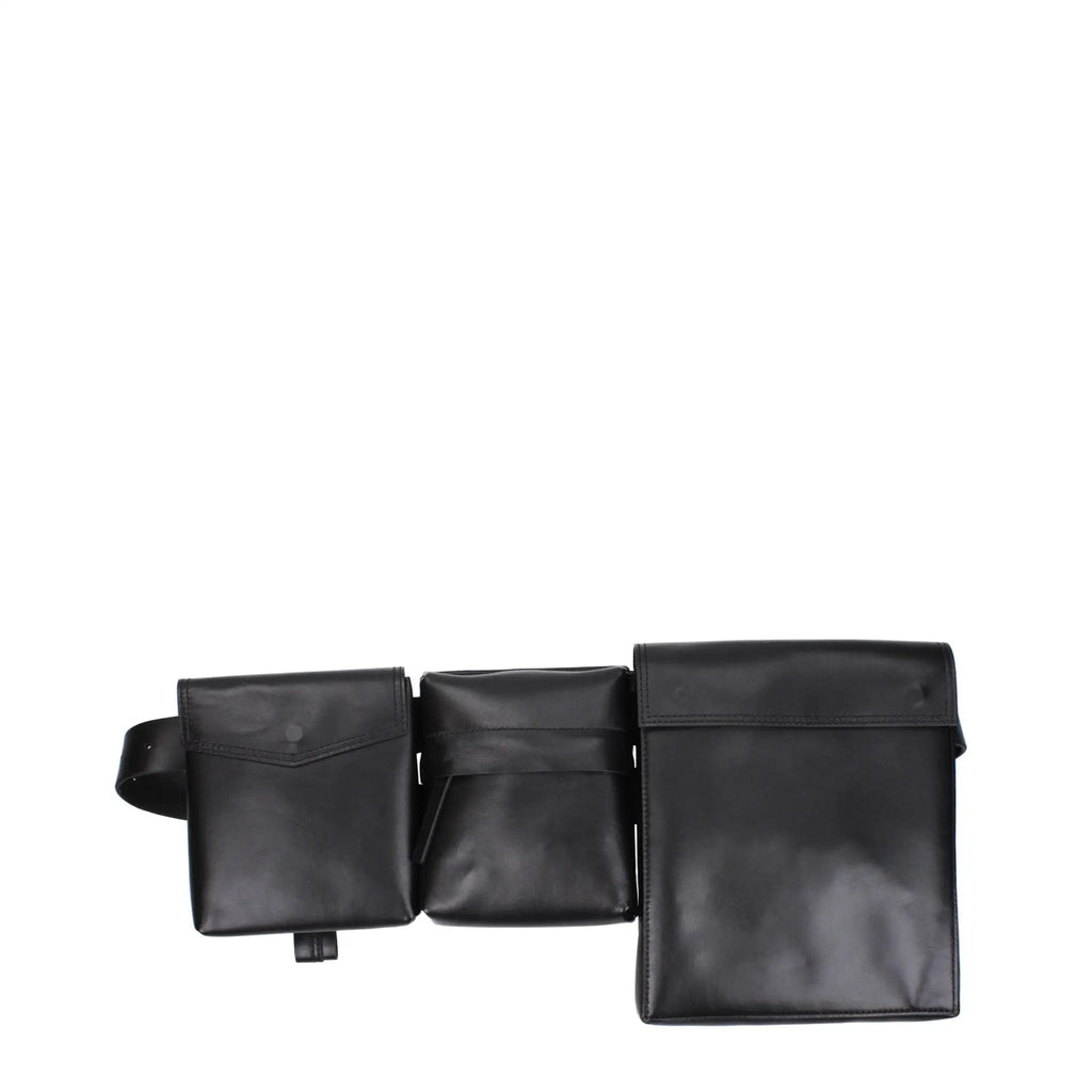 Le sac à dos The Attico en cuir noir