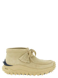 Bottines Moncler en cuir beige