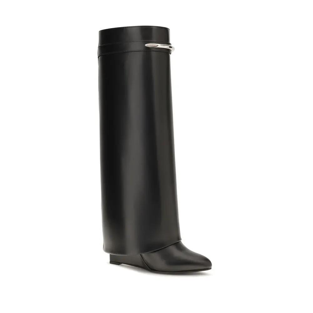 Givenchy Givenchy Black Calf Leather Bos Taurus Boots