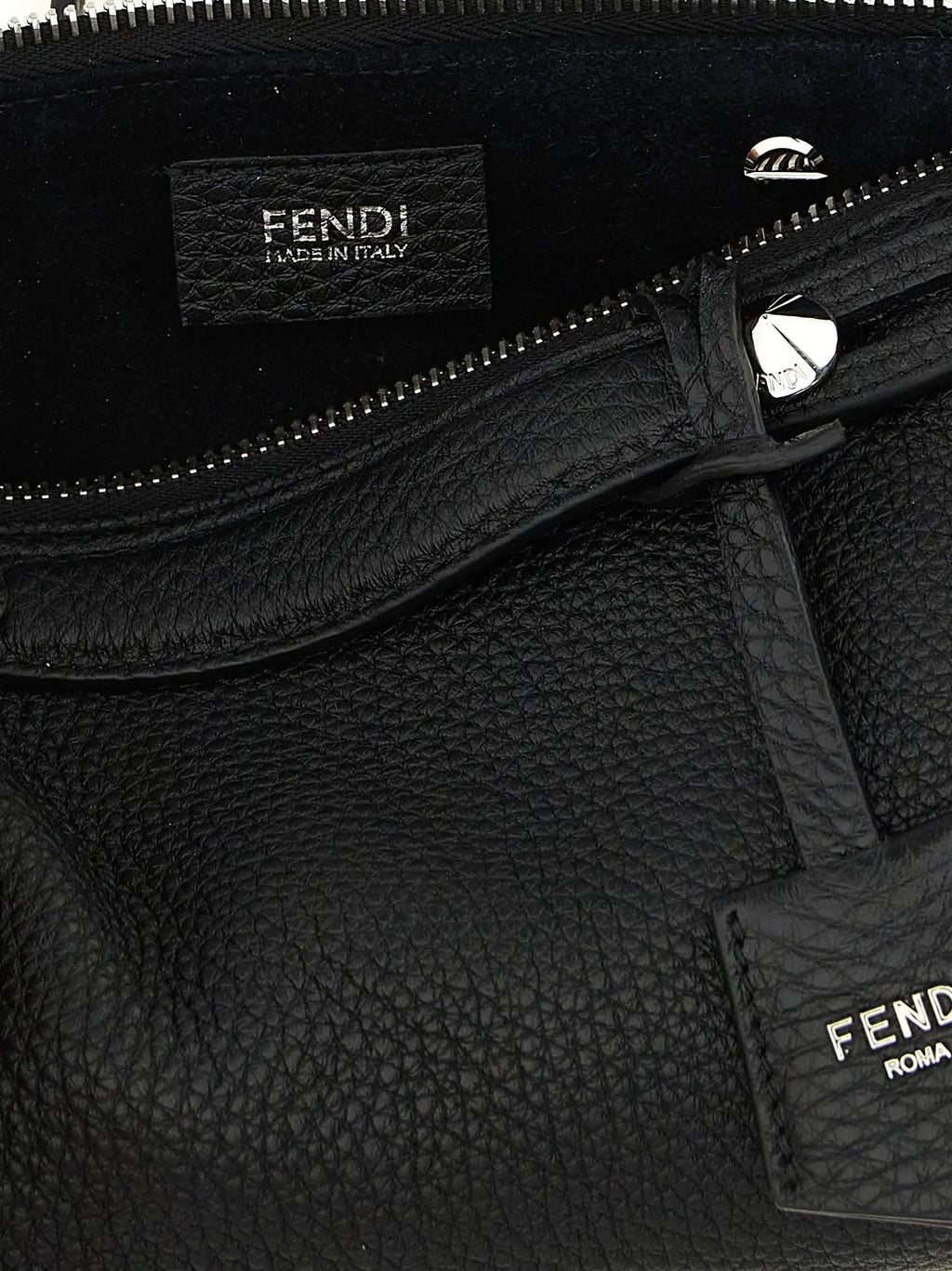 Sac à main Fendi en veau noir