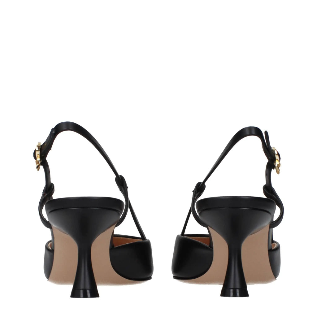 Gianvito Rossi Gianvito Rossi Black Leather Mid Heel Pumps