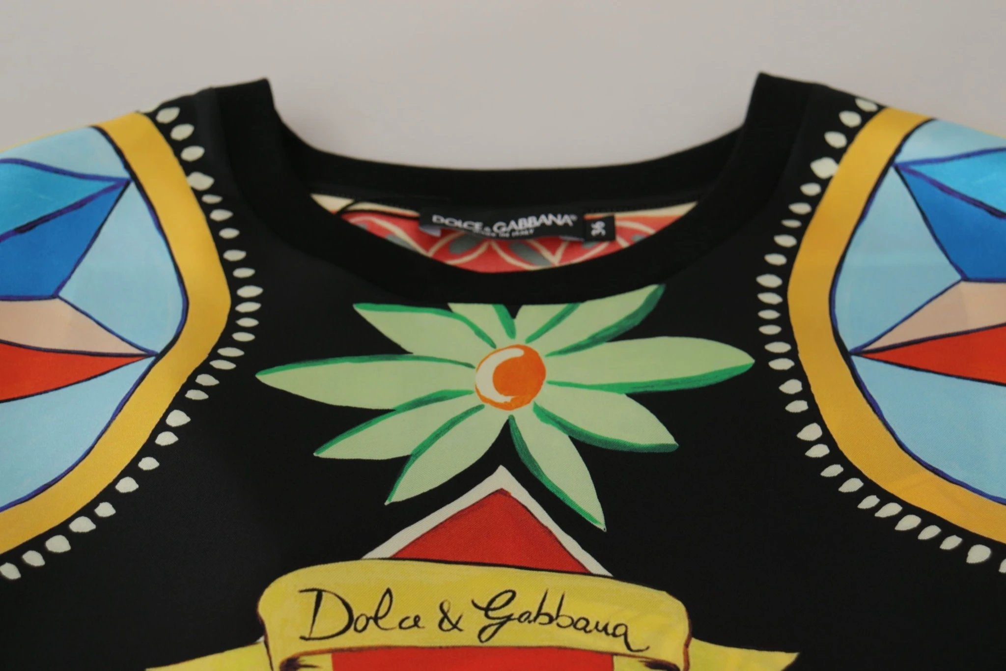 Dolce & Gabbana Multicolor Soldier Carretto Silk Top T-shirt by Dolce & Gabbana