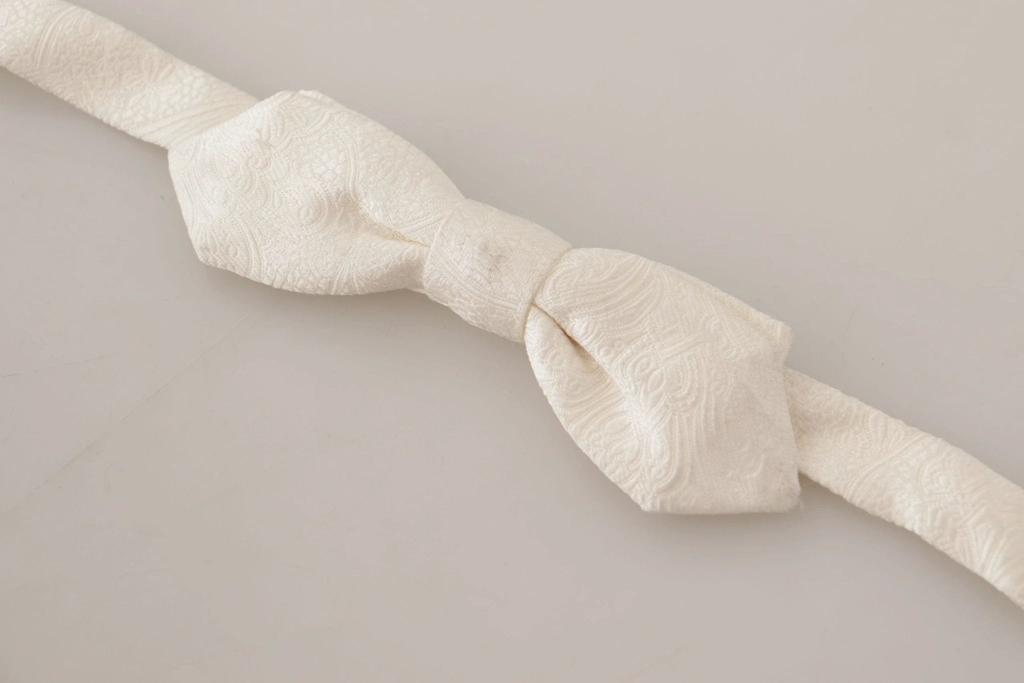 Dolce & Gabbana White 100% Silk Slim Adjustable Neck Papillon Tie by Dolce & Gabbana