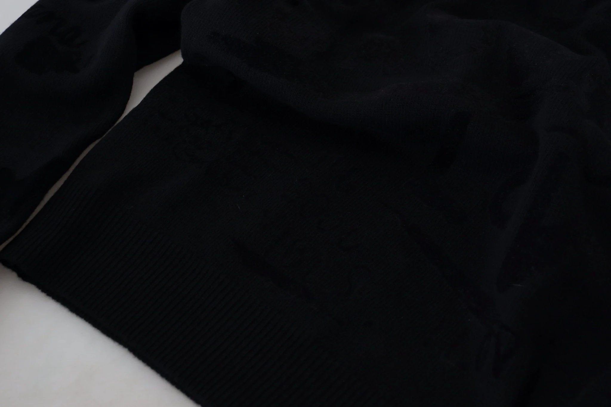 Dolce & Gabbana Black Wool Logo Pattern Crewneck Pullover Sweater by Dolce & Gabbana