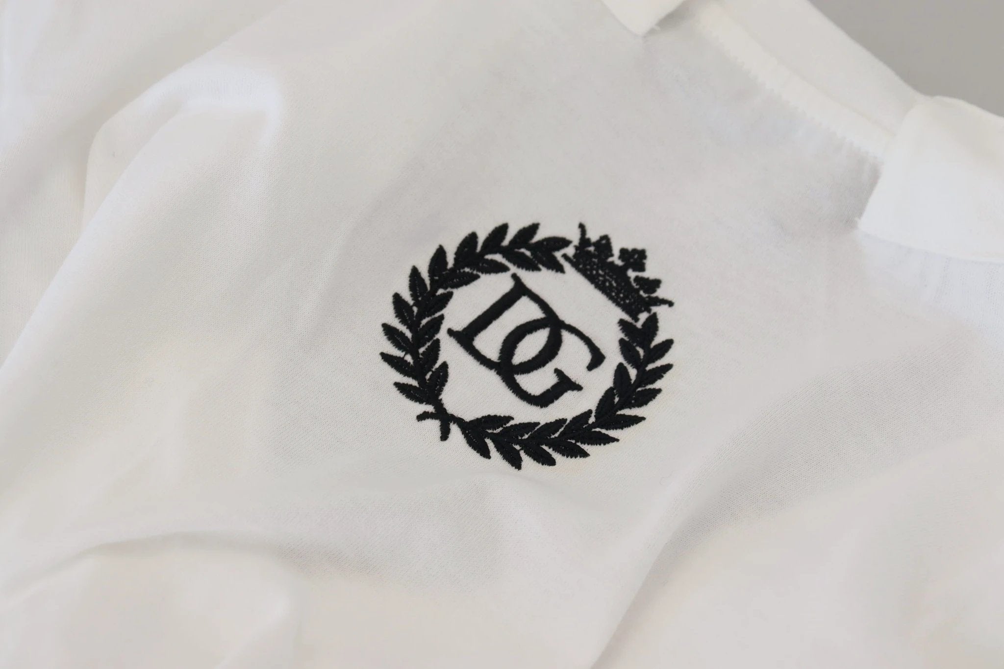 Dolce & Gabbana White Short Sleeve V-neck Cotton Top Blouse T-shirt by Dolce & Gabbana
