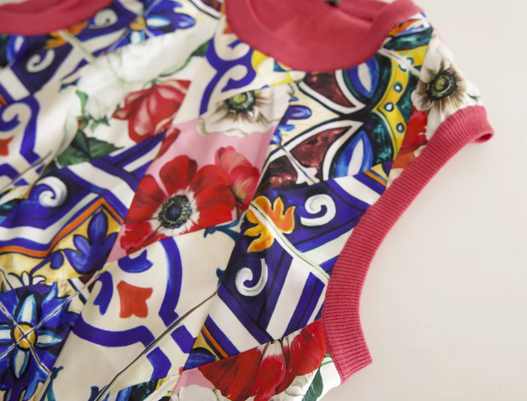 Débardeur Dolce &amp; Gabbana multicolore à col rond et motif floral Majolica