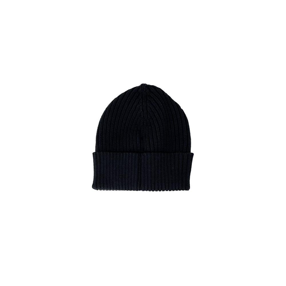 Calvin Klein Jeans Black Wool Cap (Baseball Hat) by Calvin Klein Jeans