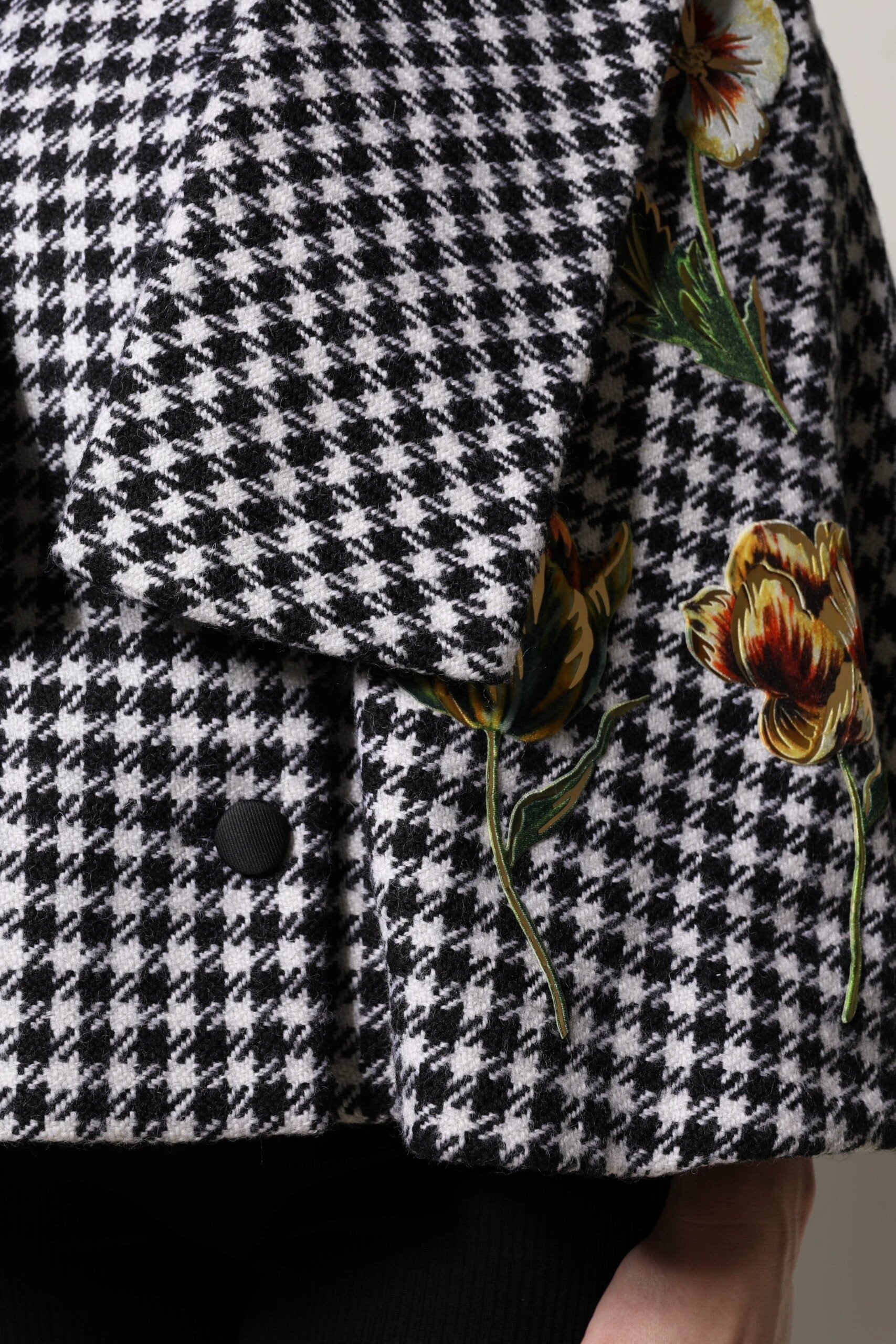Dolce & Gabbana Black White Monochrome Patterned Floral Cape Jacket by Dolce & Gabbana