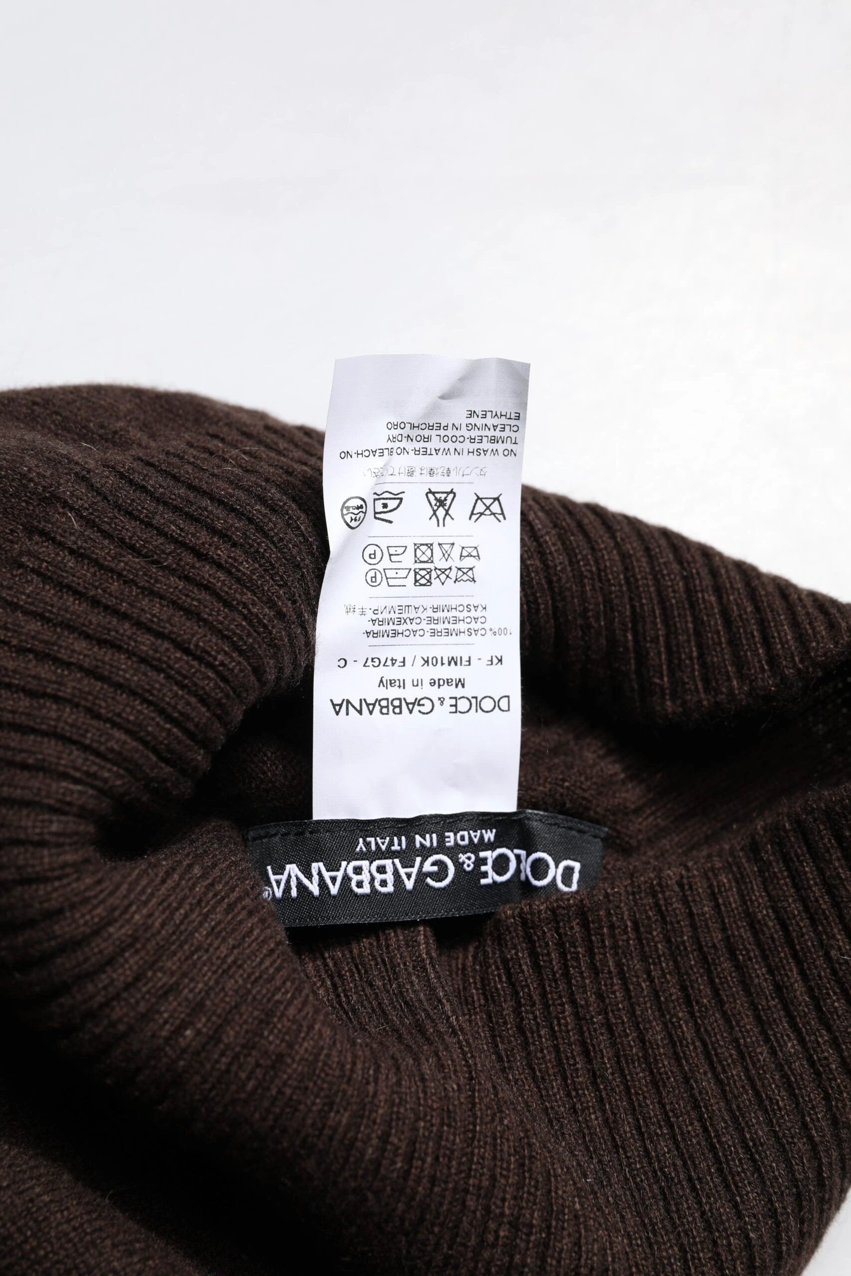 Dolce & Gabbana Brown Cashmere Knitted Neck Warmer Foulard Scarf by Dolce & Gabbana
