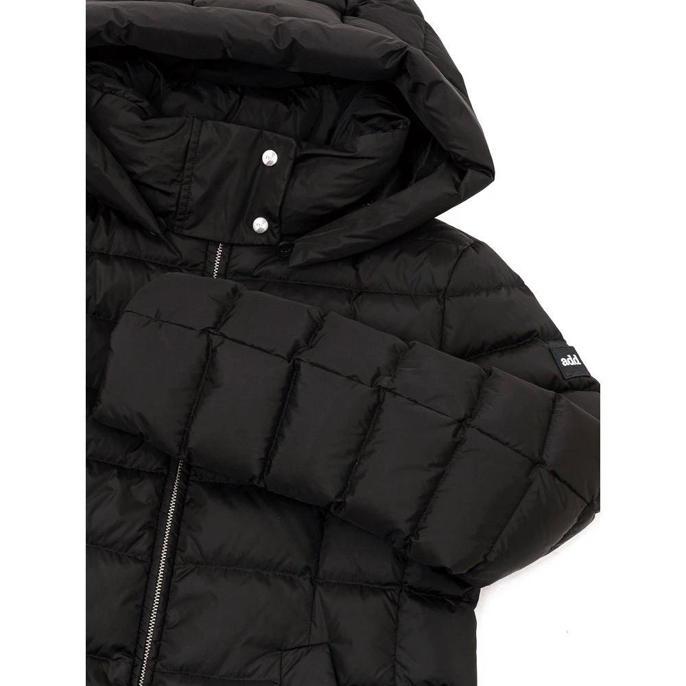 Ajouter une veste extérieure en polyamide noir