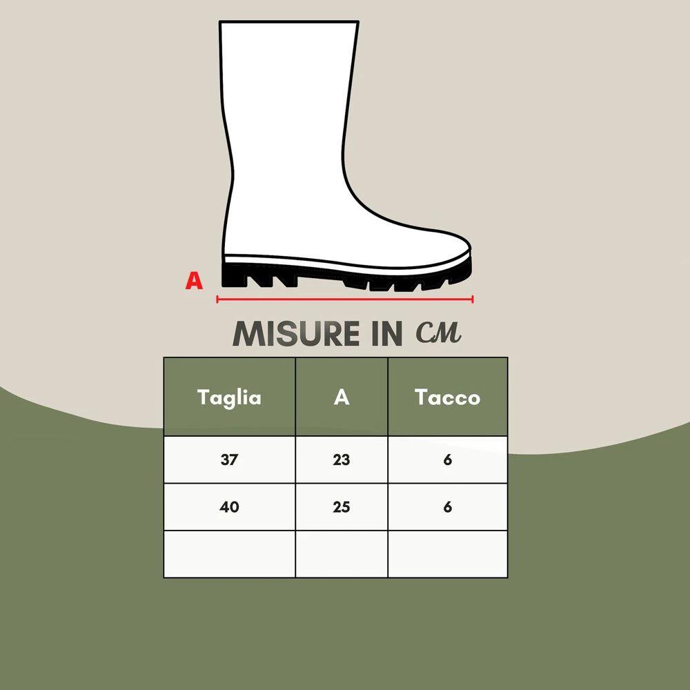 Alexander McQueen Black Leather Chelsea Boots by Alexander McQueen