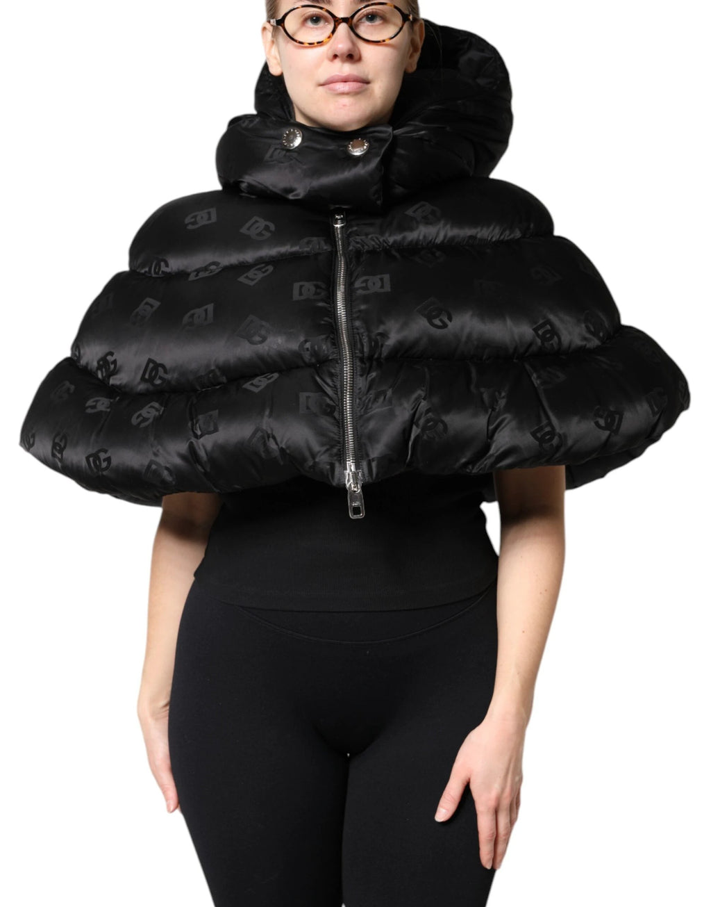 Dolce &amp; Gabbana Doudoune noire à capuche et fermeture éclair intégrale courte