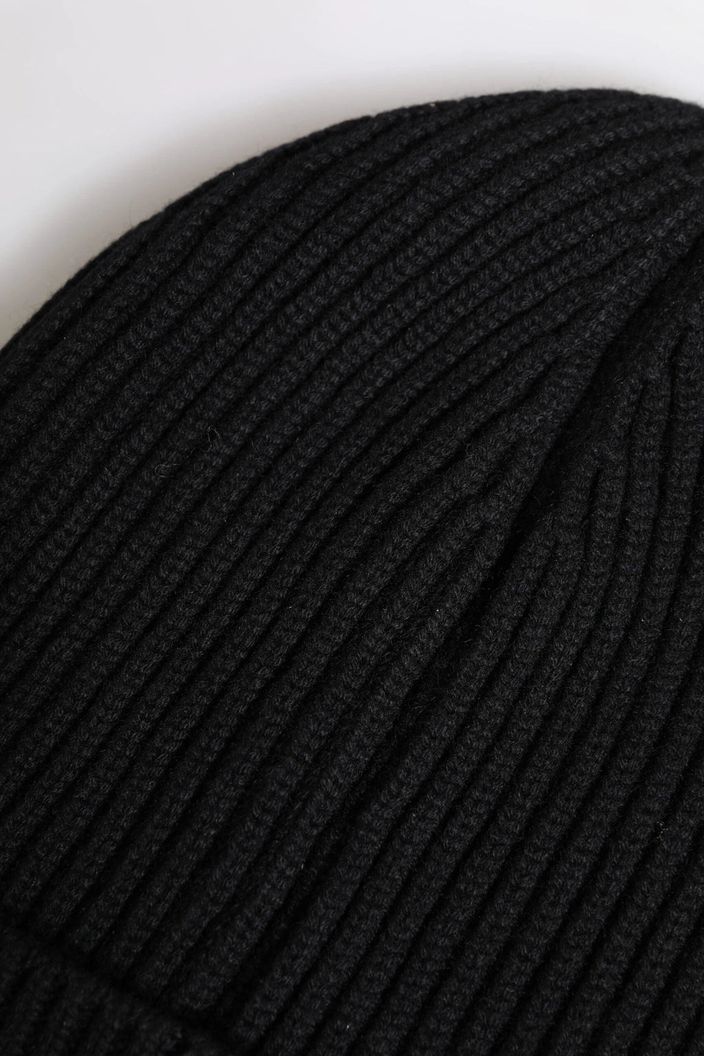 Dolce & Gabbana Black Cashmere Knitted Winter Beanie Hat by Dolce & Gabbana
