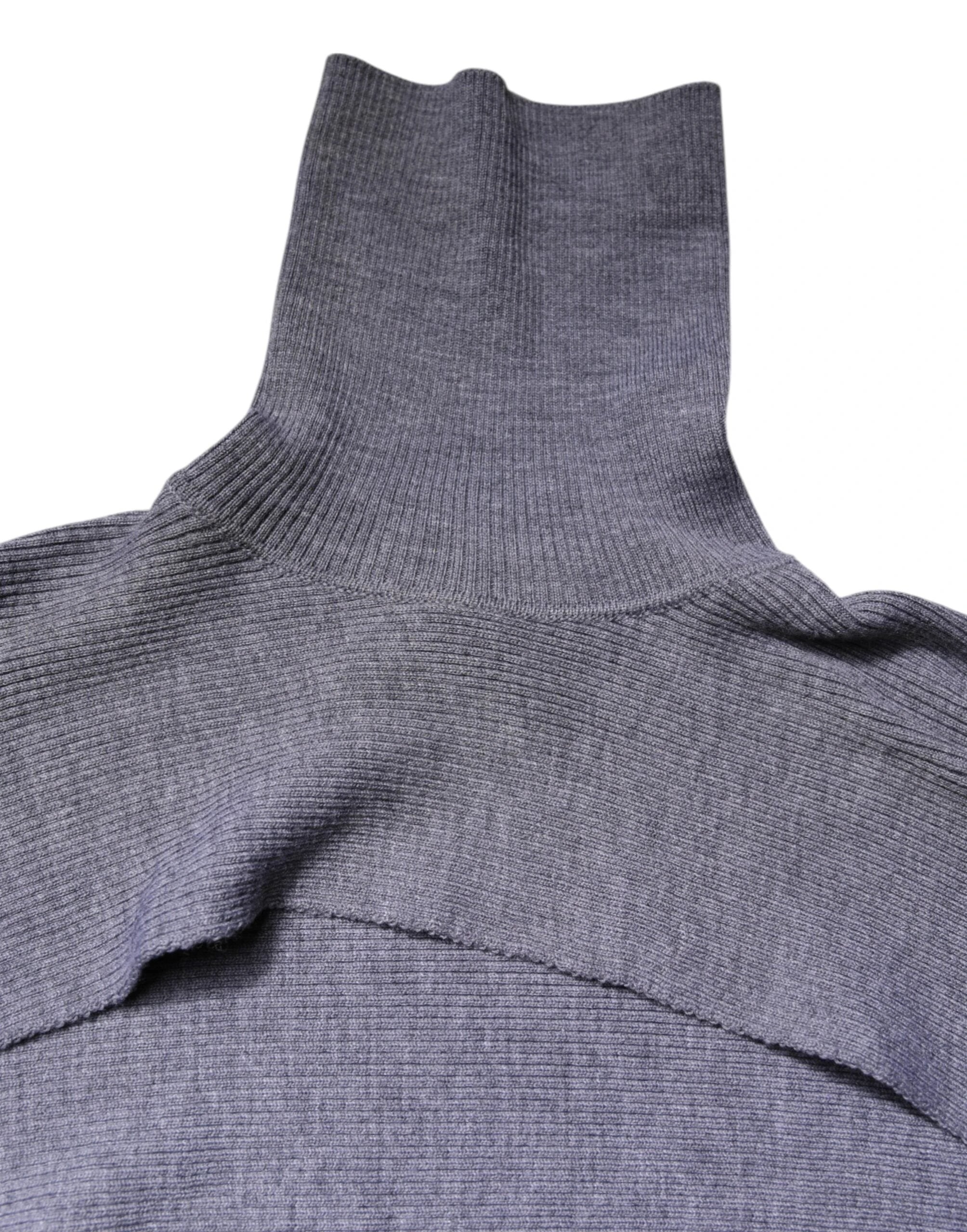 Dolce & Gabbana Gray Wool Knit Turtleneck Cropped Top Sweater by Dolce & Gabbana