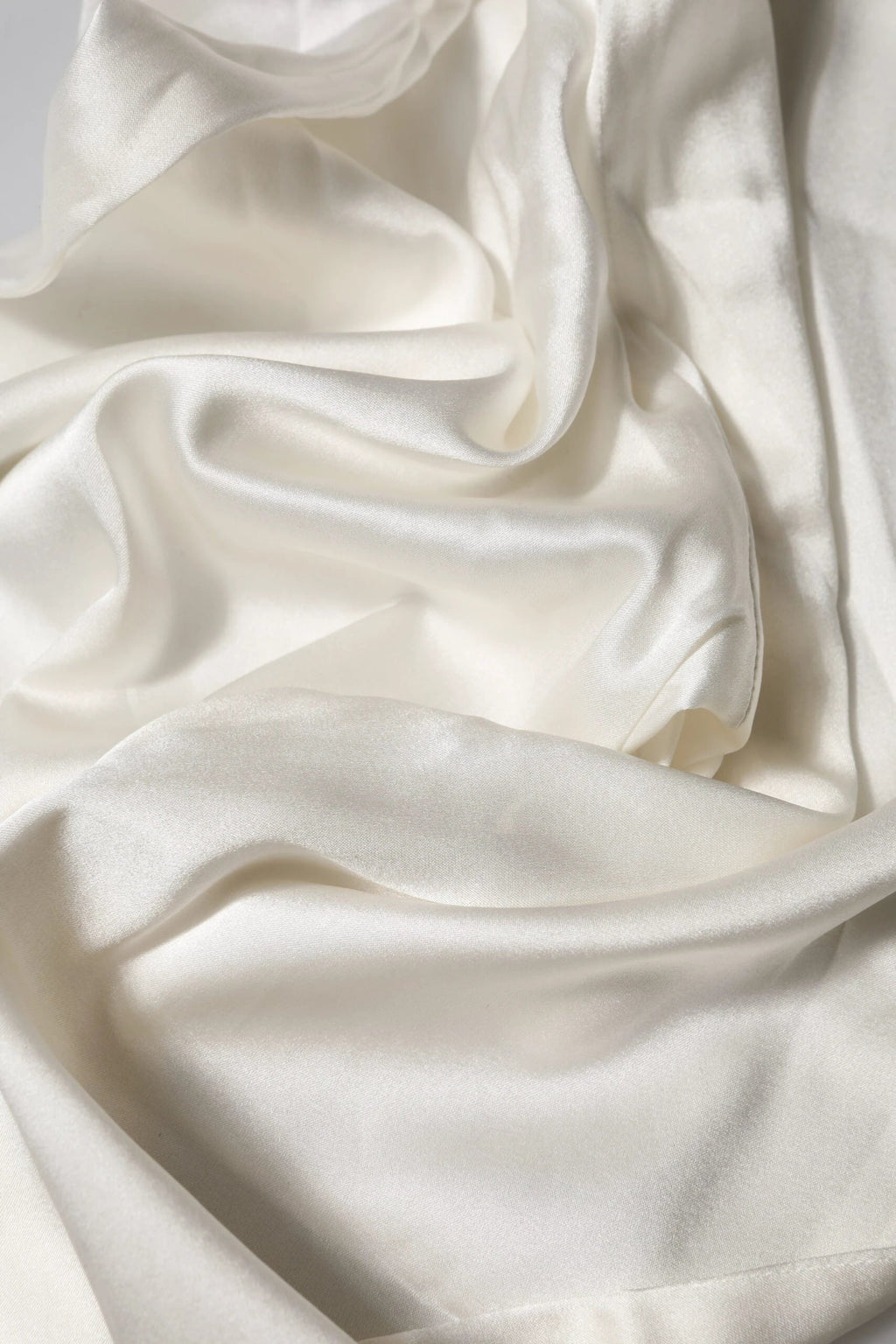 Dolce & Gabbana Ivory Silk Tapered High Waist Pants by Dolce & Gabbana