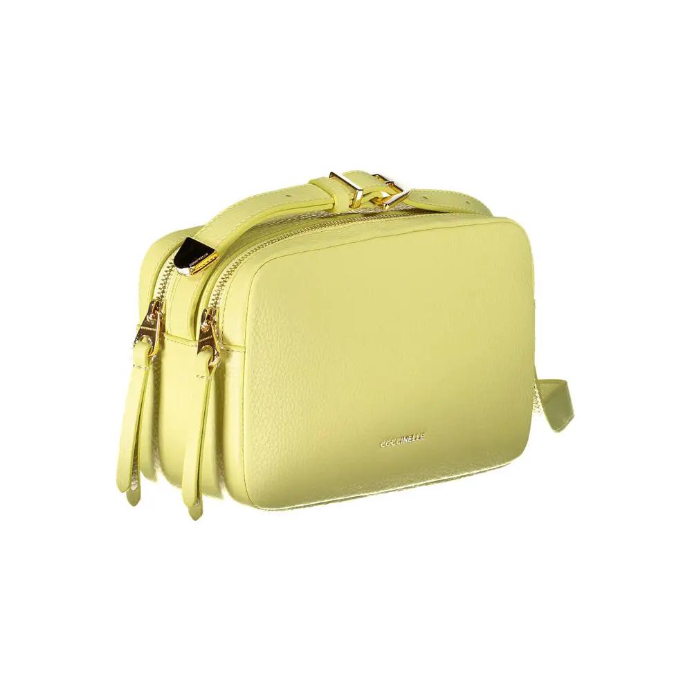 Sac bandoulière femme en cuir jaune Coccinelle